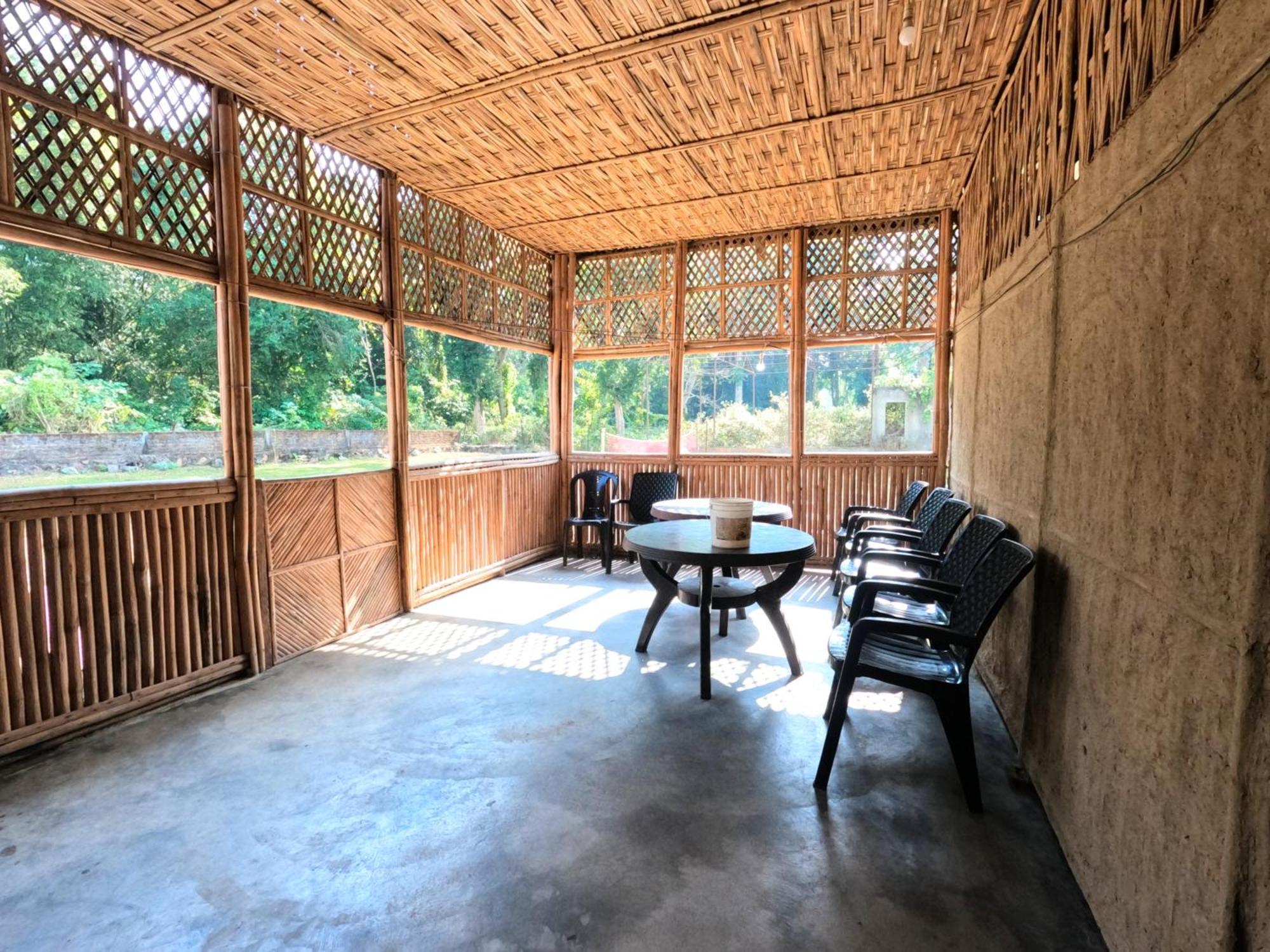 Kareng Party Camp N Homestay Kāziranga Exterior foto
