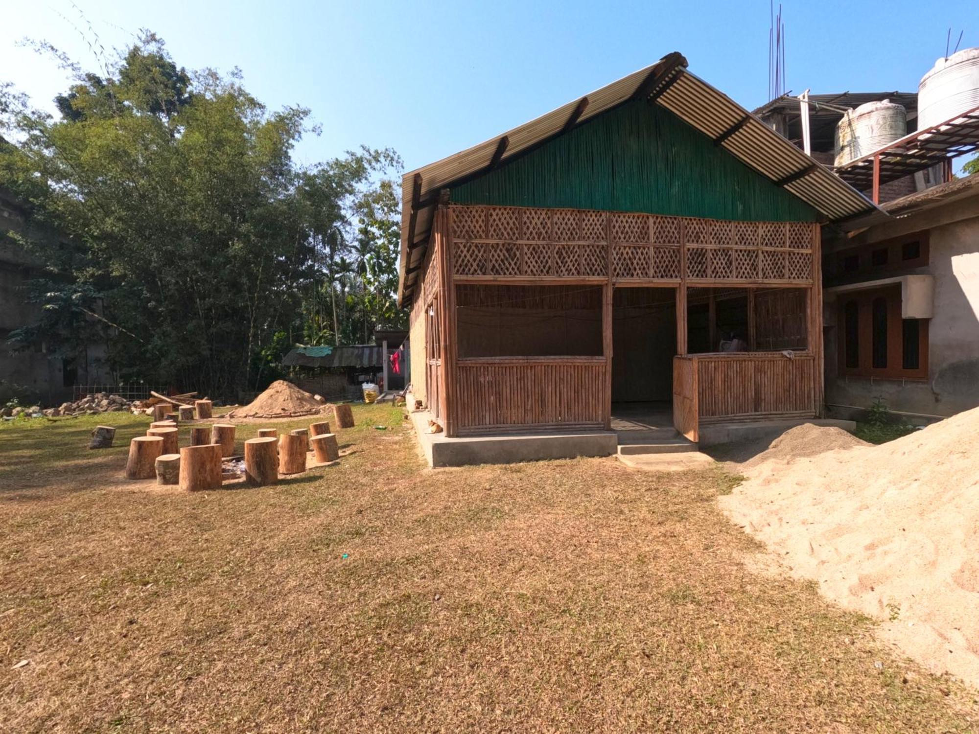 Kareng Party Camp N Homestay Kāziranga Exterior foto